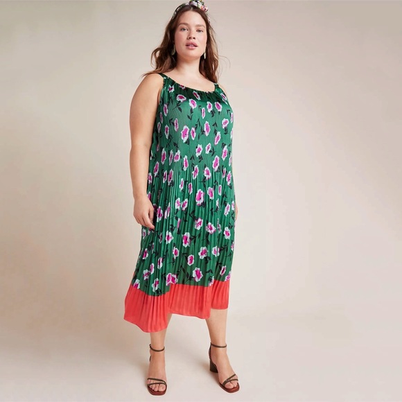 Anthropologie Mireille Pleated Dress - Picture 3 of 5